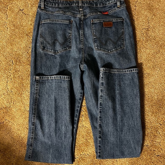 Wrangler Women's Boot Cut Jeans - Dark Blue - Picture 2 of 2